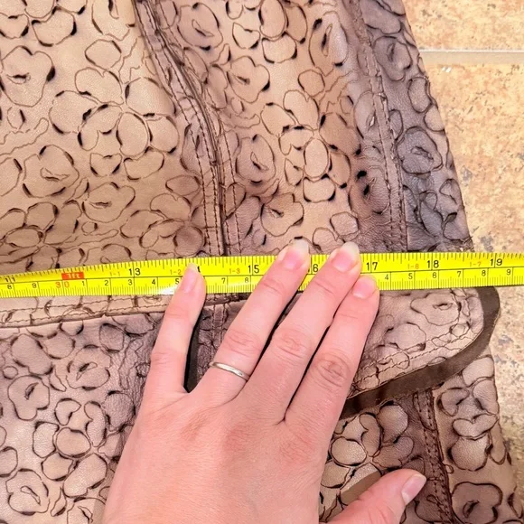 Scully Ladies Laser Cut Leather Coat Large L Tan Mid Length Fall Boho Luxury - Picture 10 of 11